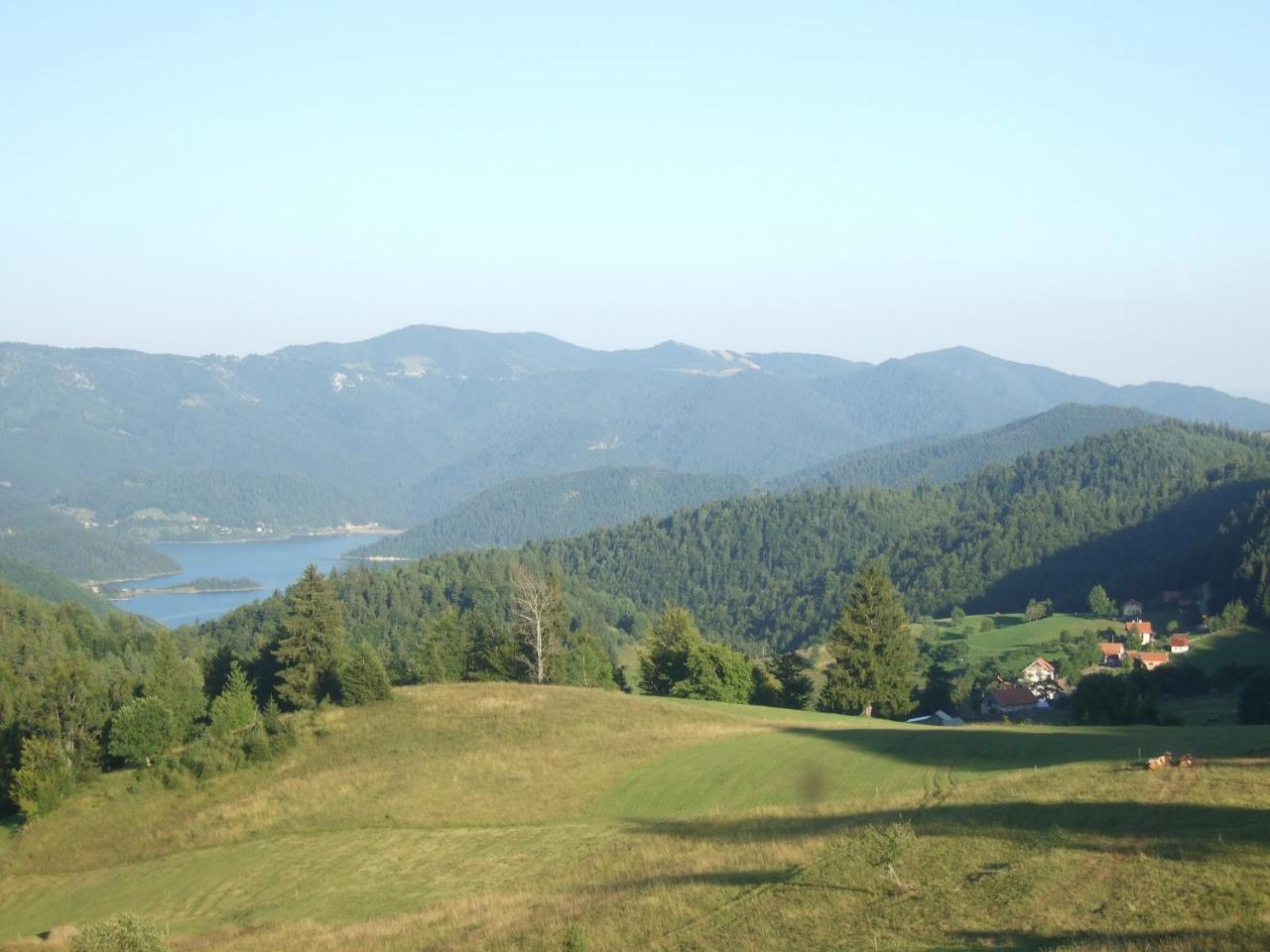 Planinski Mir Zaovine Luaran gambar